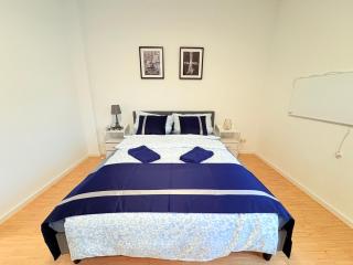 Komfortable XL Ferienwohnung für Familien und Gruppen bis 10 Pers - Erfurt City Hauptbahnhof - gratis Parkplatz - WLAN - 4