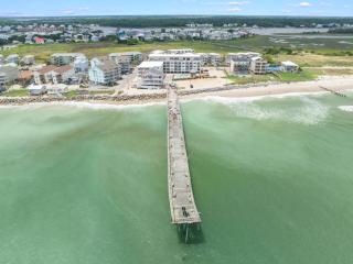 Oceans Edge Oceanfront Vacation Condo with Stunning Views - Carolina Beach - 7
