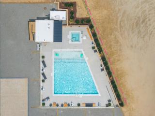 Oceans Edge Oceanfront Vacation Condo with Stunning Views - Carolina Beach - 2