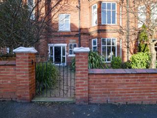 Royal Victoria House - Scarborough - 9