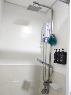 Hill Residence by Sarah Rentals - 5