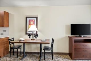 Ledgestone Suites Hotel Elko - Elko - 4