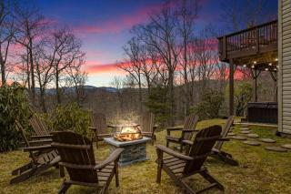 6 Br Sleeps 16 - Game Room - Hot Tub - Firepit - Fairview - 3
