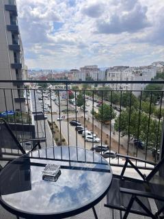 Nest Apartments - Street B - 8