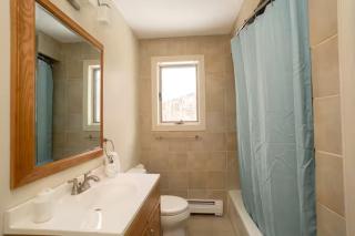 5BR Chalet in Historic Town bet Killington & Okemo - 8