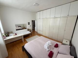 Apartment Mery Old Town Sarajevo Free Parking - Sarajevo - 6
