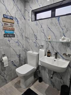 Midlands Guest House - Howick - 1