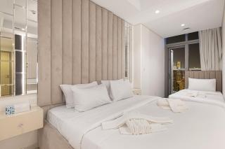 Luxury 2BR with Burj Khalifa View l High Floor at Paramount - 2