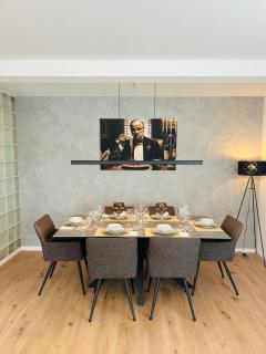 KJ Ferienwohnung bis 10P-Zentral-Garten-WIFI-Parken-Grill - Augusta (Augsburg) - 5