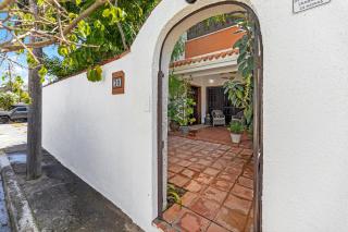 Beach Pad w Patio, walk to everything! GEN AC - 20 Down - San Juan - 6