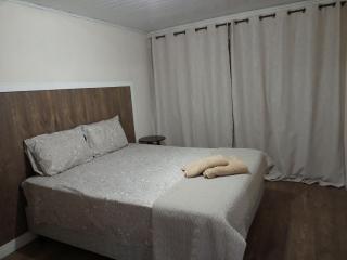 Hospedagem próx aeroporto Curitiba - SJP - 2