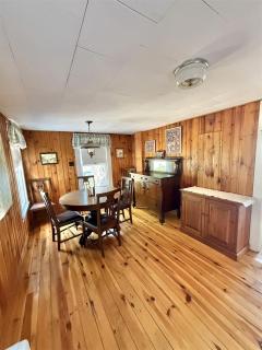 CAMP LINDY LIMIT 7 cottage - 5