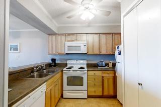 A Place At The Beach 376 - 4