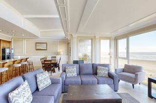 The Modern Oceanfront View Condo #203 - 5