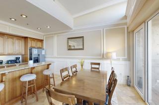 The Modern Oceanfront View Condo #203 - 4