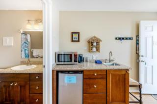 Captain's Quarters - Coral Reef Cabin - Depoe Bay - 7
