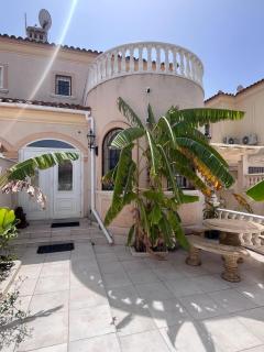 ain 2hab piscina - 2
