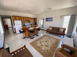 Glenvilla - - 1