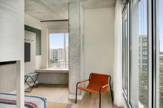 Moxy Charlotte Downtown - 2