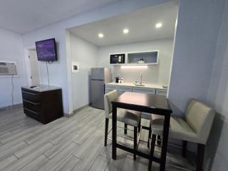 Ocean Holiday Motel - 1