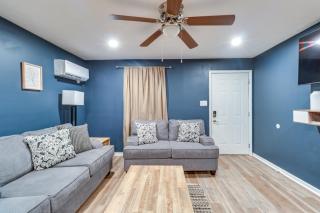 7 Mi to Lake Tangipahoa: McComb Home w/ Deck! - 7