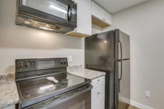 Near Dtwn and Universities Central Tallahassee Apt! - Tallahassee - 1