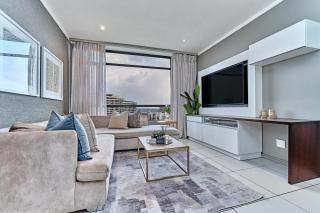 Masingita Towers Hotel, 12th Floor Elegant Sunset Condo with Views - 2