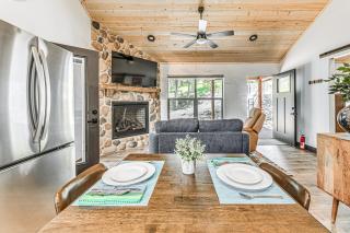 Walkable Location and Scenic Views Ruidoso Cabin! - Ruidoso - 7