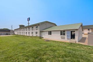 Motel 6 North Sioux City, SD I 29 North - 7