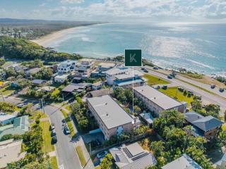Cabarita Beachfront Poolside 28 - 9