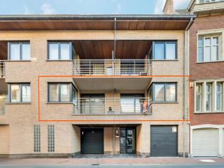 Luxury 4-bedroom apartment with large terrace - 0