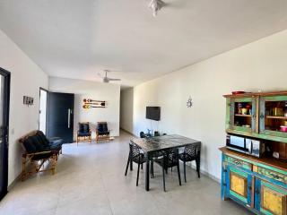 Casa em Condomínio a 290 metros da Praia no Condomínio Costa do sol - Bertioga - 2