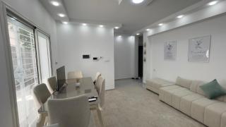 Cozy private home, 15 min to beach - 8
