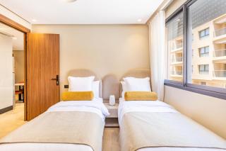 Prestige Apartment in City Center - 5