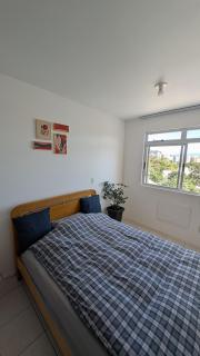 Suíte com Banheiro Privativo em APARTAMENTO COMPARTILHADO Portaria24h - 7