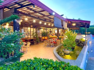 Galera Lodge & Cafe - Puerto Galera - 9