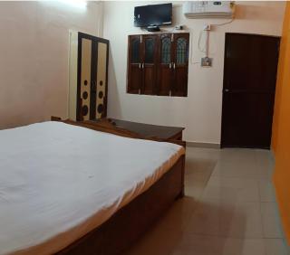 Dr Maurya Homestey - 8