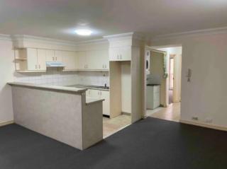 2 Bed 2 Bath Apartment with Secure Parking in Sydney CBD - 1 Min Walk To Darling Harbour & World Square- Center Of China Town - 0