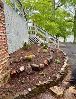 Lakefront Privacy - Pets, Hot Tub, Fishing, Boats - 2