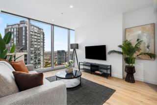 Sleek Stylish CBD, Heated pool, Gym, Sauna, Steam - Melbourne - 6