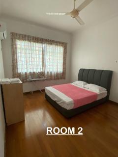 Taman Terus Homestay - 3