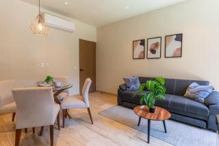 2BR Condo w/ Rooftop Oceanview & Centric Location - Playa del Carmen - 1
