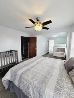 Beautiful Home 7 bd 3000sf for Groups and Families - 8