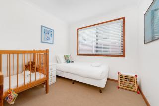 Malua Bay Treehouse, Walking Distance to Beach - Malua Bay - 1