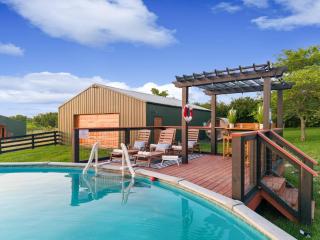 Luxury 5BR Estate: Bourbon Bar, Spa, Pool & Cinema - - 8