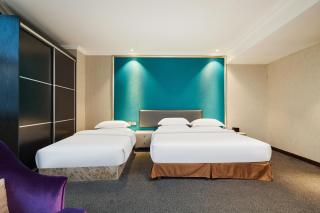 Quanzhou West Street Wanda Plaza Urbain Hotel - 1