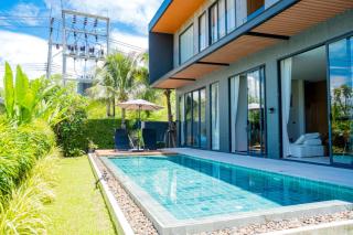 Long one - Sea View 3 Bedroom Pool Villa - 0
