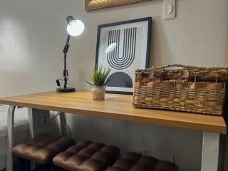 Business Room, Simple Workation Stay - Manila - 3