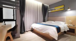 Shell Hotel Shanghai Normal University Hongcao Road Metro Station Guiping Road - 1