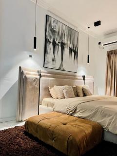 Posh Luxury Apartment - Lekki - 3